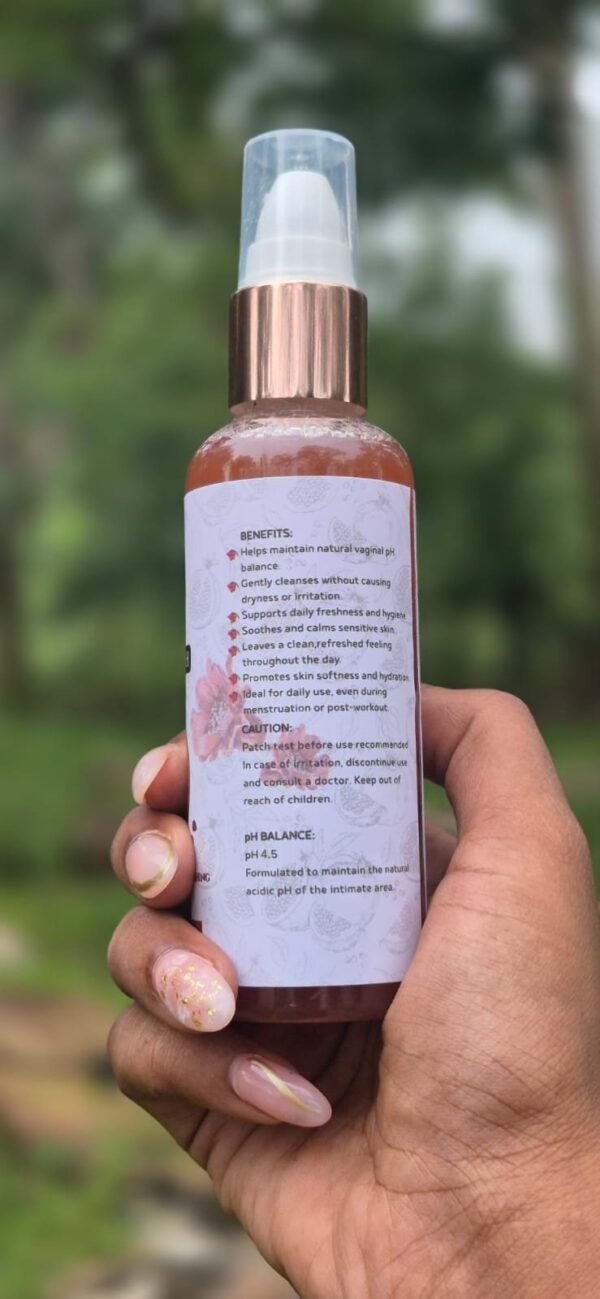 Pomegranate Intimate wash -100ml - Image 3